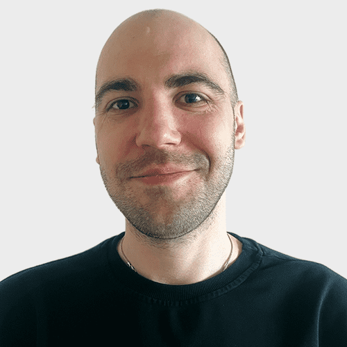 Alex T. - Leads the course Video Editing with CapCut and more 9 courses рис.1